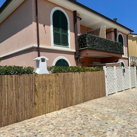 Conero Casa T8- Marcelli Di Numana In Piazzale Tremiti 8 Con Parcheggio Esclusivo Giardino E Barbecue Apartment Exterior photo